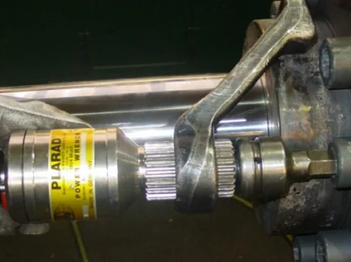 Officina specializzata in revisione cilindri oleodinamici